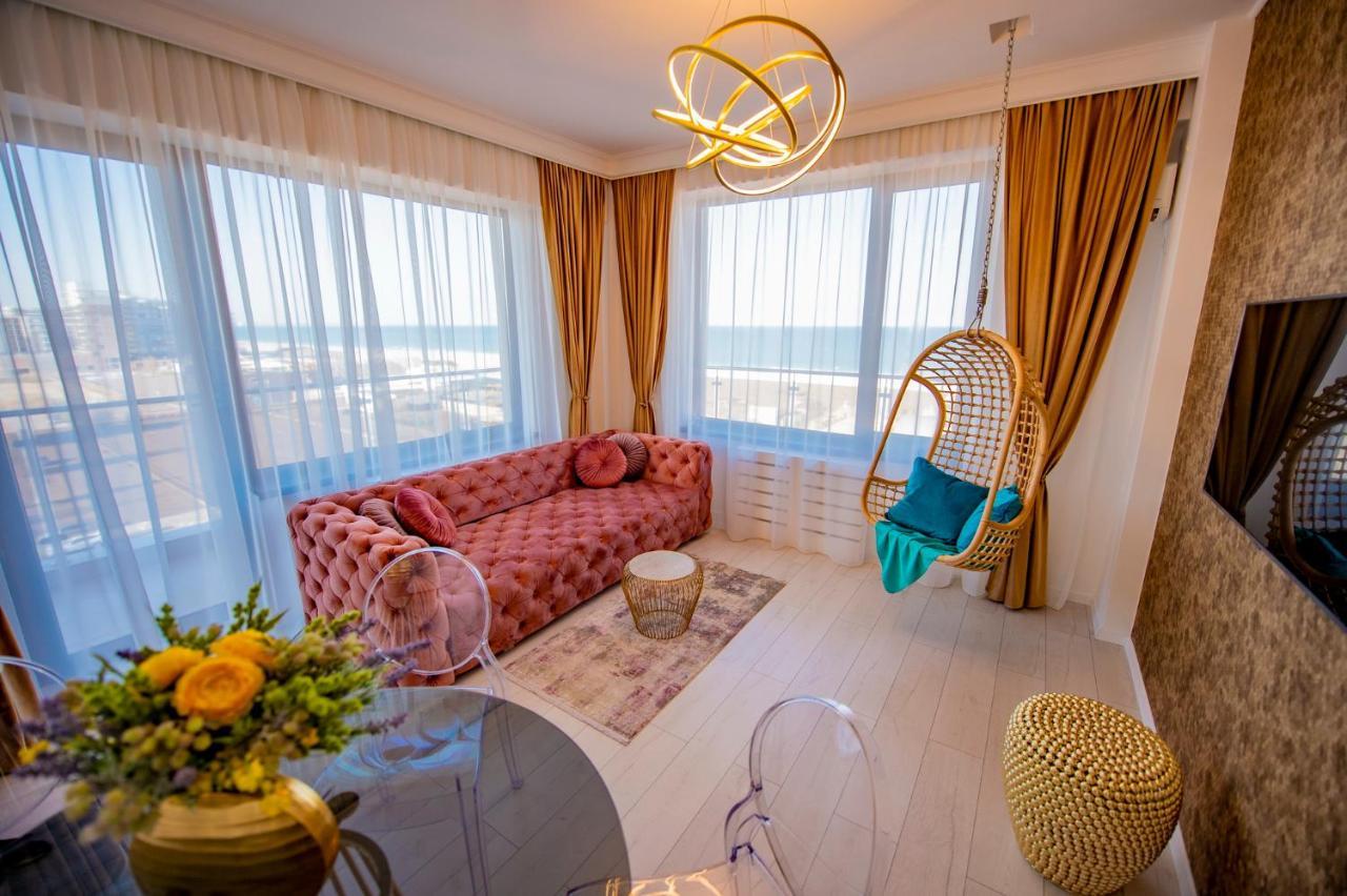 Апартаменти Summerland Luxury Velvet Front Sea View Мамая Екстер'єр фото