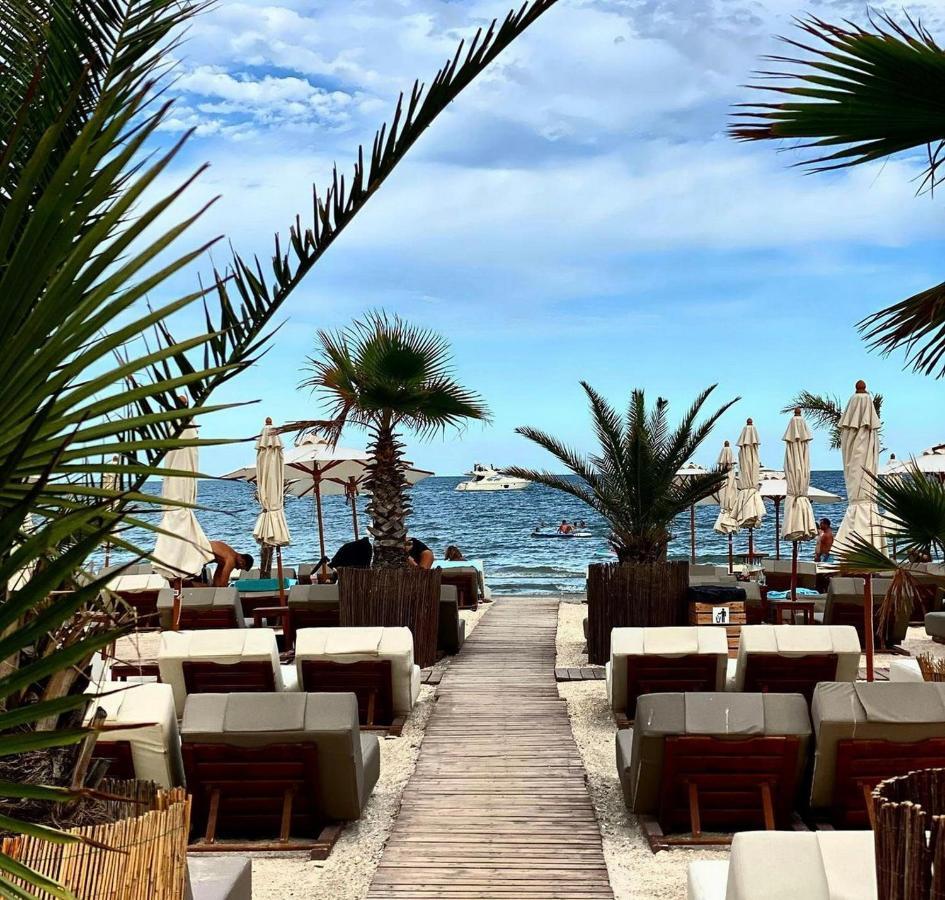Апартаменти Summerland Luxury Velvet Front Sea View Мамая Екстер'єр фото